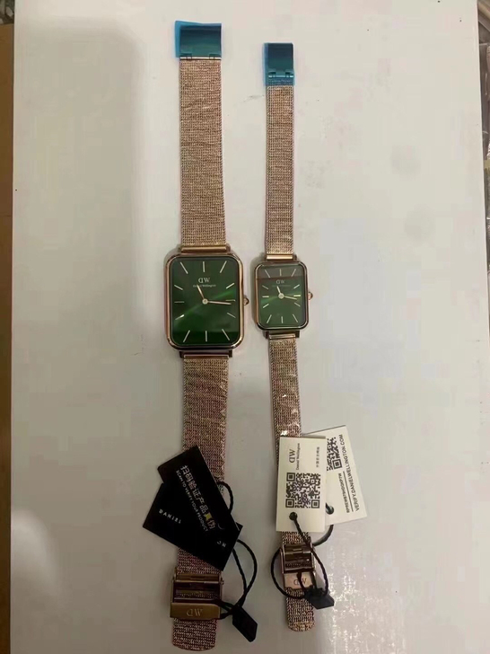 DW全新款品牌型号 新旧程度 全新转手原因...