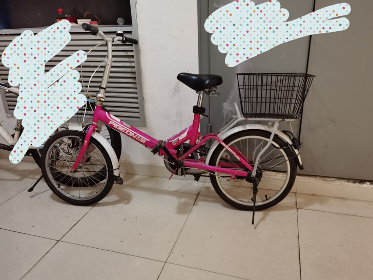 自行车    飞鸽品牌折叠自行车，20寸，...
