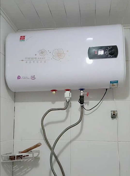 樱花扁桶全新电热水器家用储水式卫生间速热
