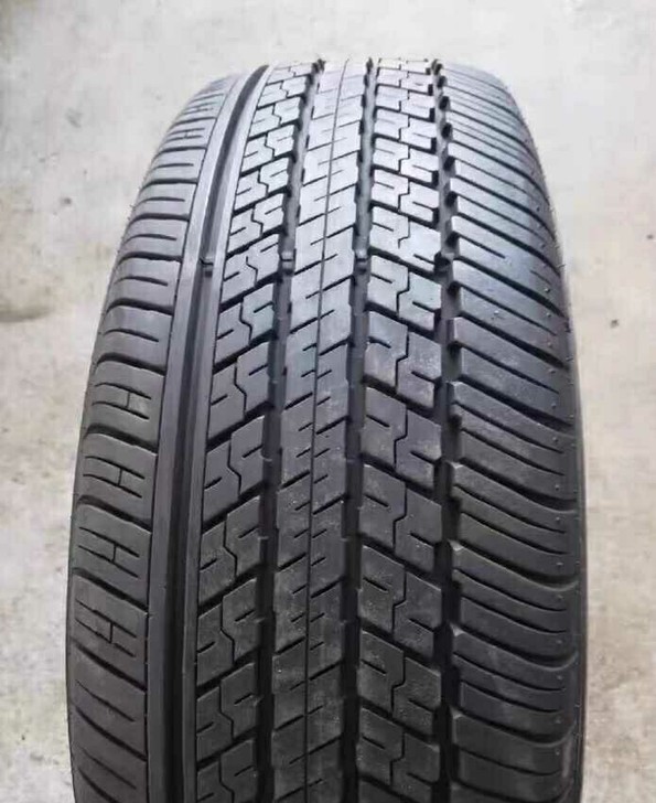 225/65R17邓禄普轮胎  一套九五新...