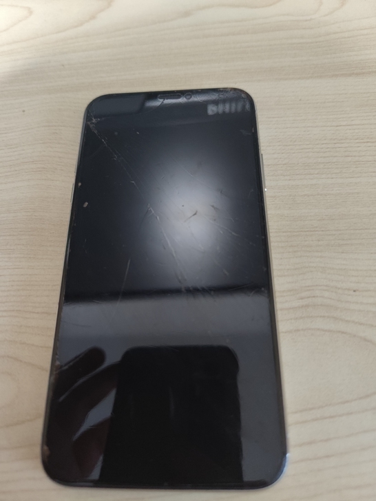 自用机IPhoneX购于2017年一直自己...