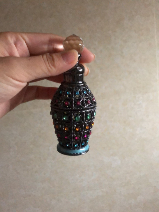 迪拜买回来的香水，断舍离闲置了！用过两次！...