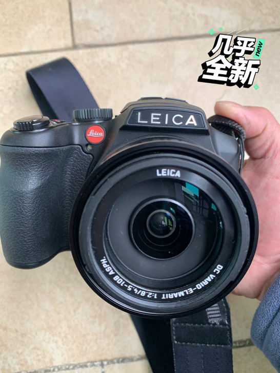 徕卡Leica VlUX4