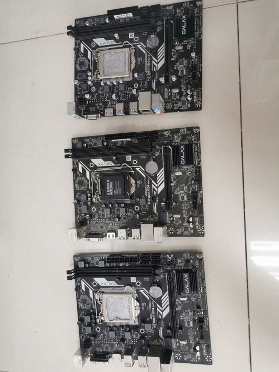 影驰h310m战将D4主板 有3块,支持8...