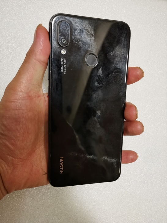 华为 nova 3I 还是nova3e 不...