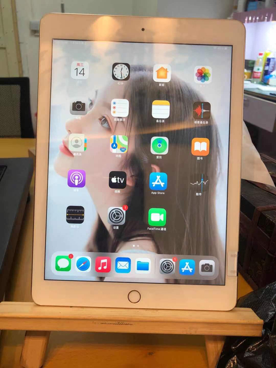 ipad5 2017 a1822 128Ｇ...