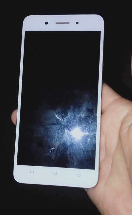 ViVO-Y55手机,便宜出了,花都大市场...