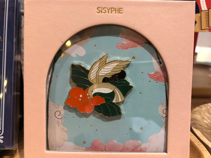 西西弗书店泰戈尔新月飞鸟集徽章