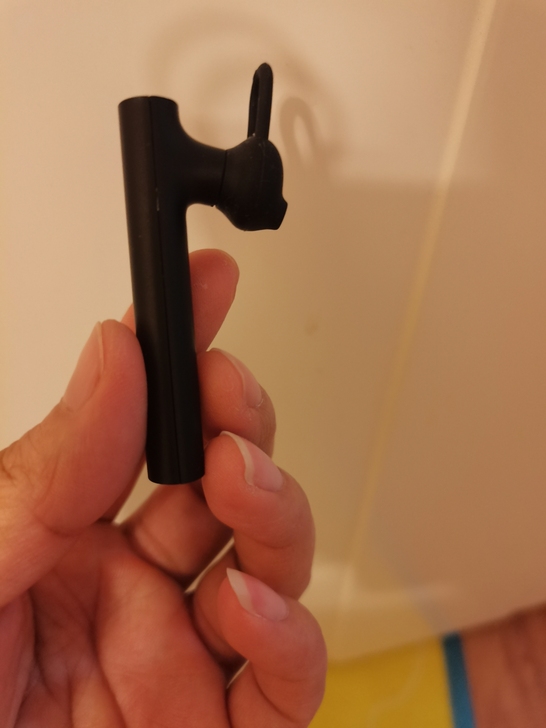 小米蓝牙耳机 99.99新 一次都没用过...