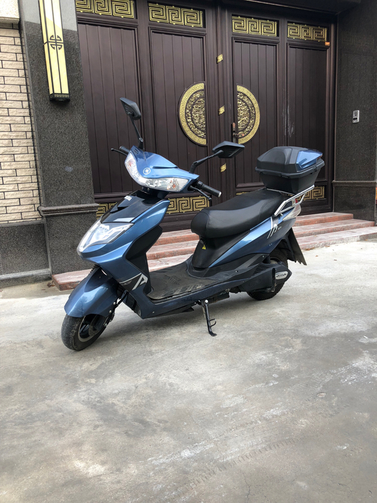 转让的爱玛电动车60伏20安。2021年4...