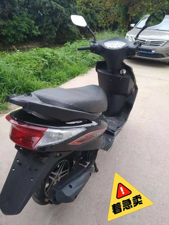 二手摩托车,开了几个月,合格证发票手续都还...