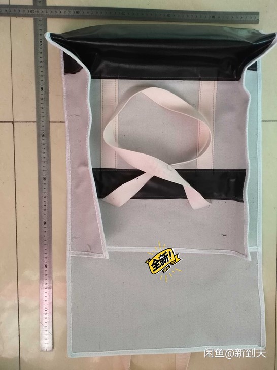 这款工具包是5*6加厚白帆布双提，很适合装...