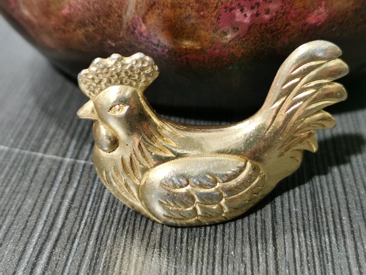 海外回流铜制鎏金大公鸡,品相大小如图