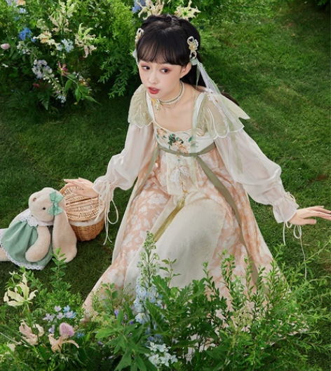 七月夕国风汉服鹊灵吊带绣花齐胸 全新s 大...