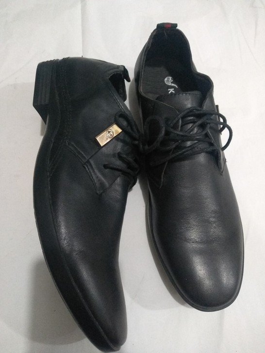 卡帝烟斗休闲皮鞋，全新正品，撤柜特价处理了...