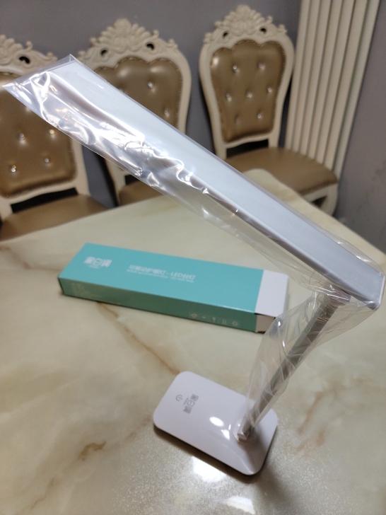 护眼灯，全新黑白调LED台灯，触摸开关，亮...