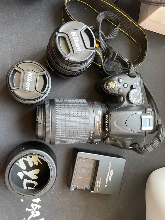 尼康D5100，带3个镜头，9成新，送相机...