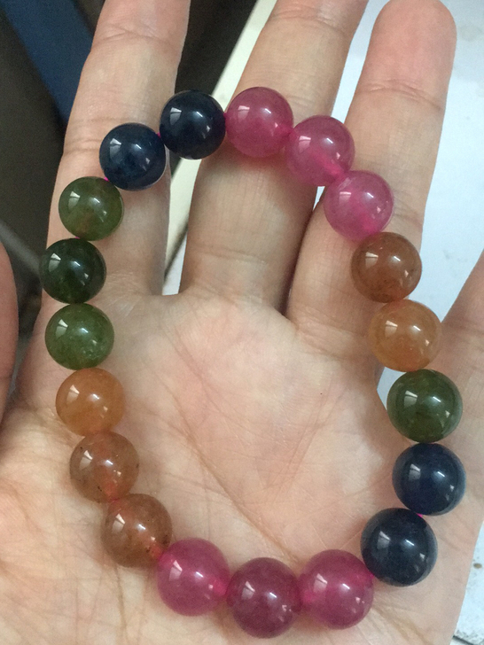 自然光拍摄，注胶碧玺（正规工艺，不是造假，...