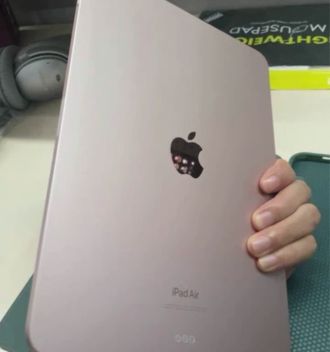 出粉色iPad  air  64G 400...