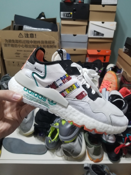 阿迪达斯三叶草休闲鞋boost 42码二...