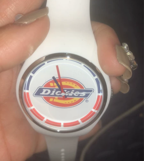 Dickies手表白色 只戴过一次 买了不...