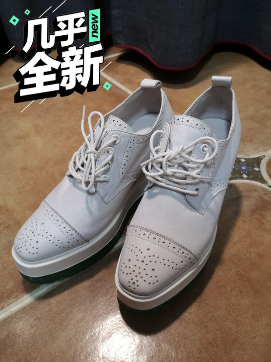 九九成新!布洛克新款系带内增高方头坡跟休闲...