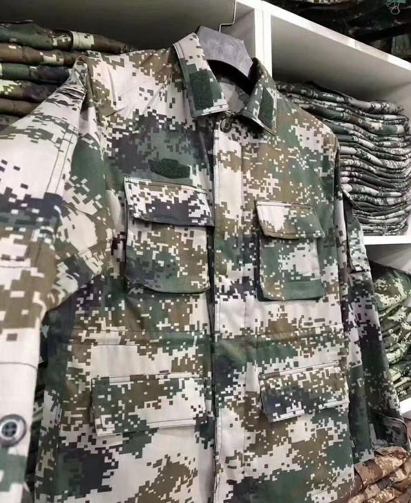 二手劳保服，尺码齐全，保证质量。