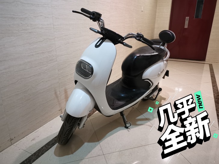 雅迪Q舞电动车 满电续航五六十公里 骑得...