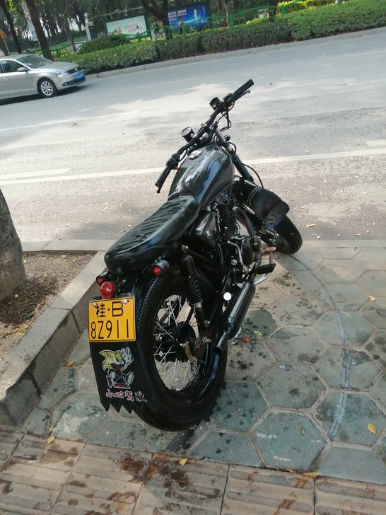 复古150CC摩托车跑车，正规车，刚买保险...