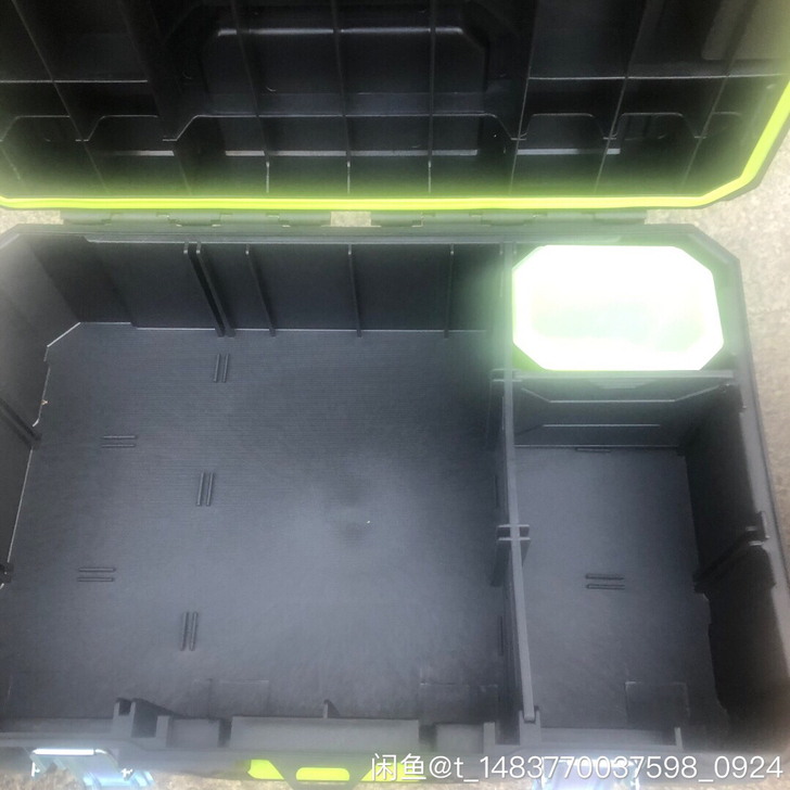 威克士WA4215工具箱   带零件盒带隔板