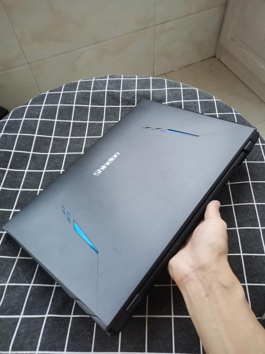 炫龙毁灭者dc3plus笔记本电脑 gtx...