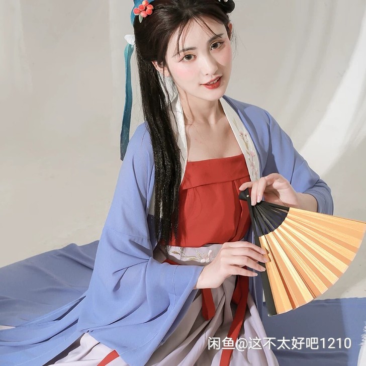东月棠家的 汉服l码 全新全套 无瑕疵 科幻