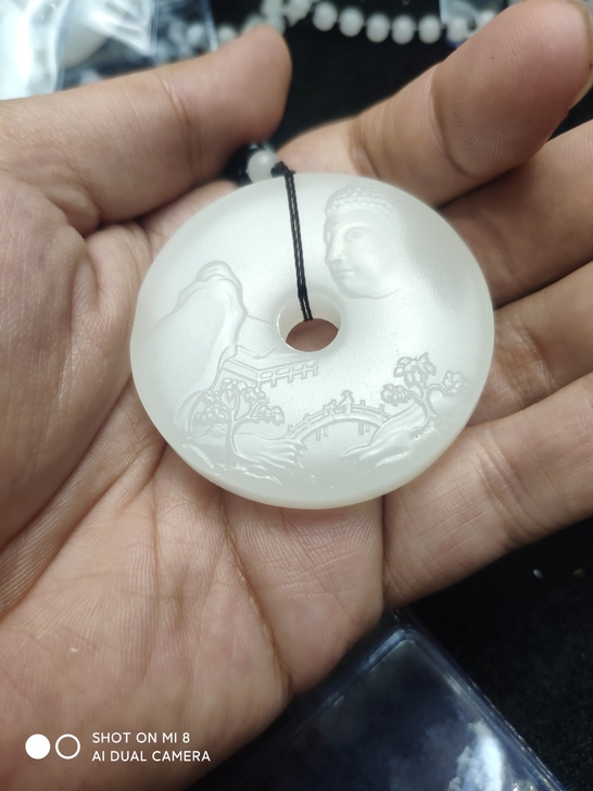 玉雕工厂倒闭剩下来一起批 新疆羊脂白玉...