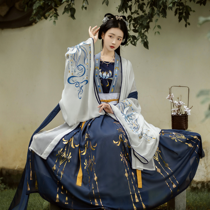千韵岗 琼华 齐腰 s~m皆可以穿