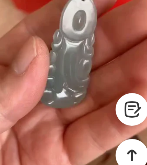 琼瑶玉佩红山云, 琢磨云谷春秋纹。和田温润...