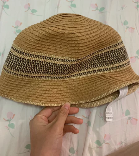 ZARA儿童草编帽 52cm 一次没戴过,...