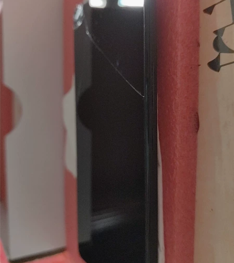 手机努比亚大牛,屏膜坏,电池老,如果重度使...