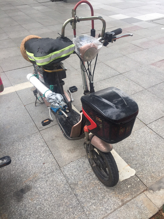 二手旧思帝诺蓄电池电动车,48V12a超威...