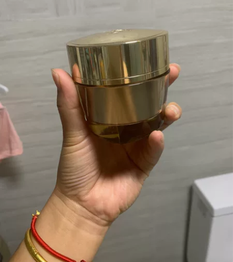 雅诗兰黛智妍面霜,余量可以看图,日期磨掉了...