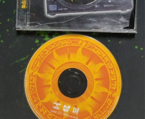 CD:外国说唱音乐,裸碟替代包装,已经试听...