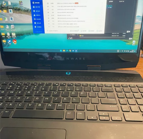Alienware外星人M15 箱说书全，...