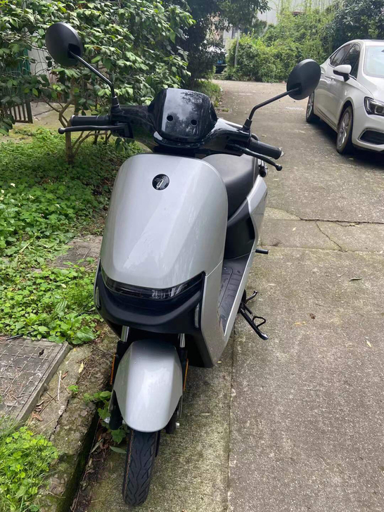 卖自用电动车,九号n70c电动车,原价32...