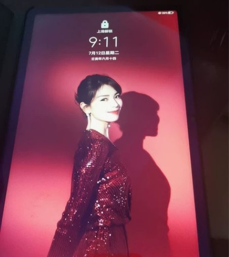 荣耀平板V6 感兴趣的话点“我想要”和我私...