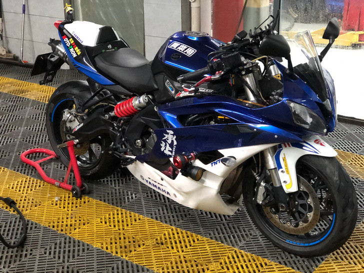 贝纳利黄龙TNT600(带abs),19年...