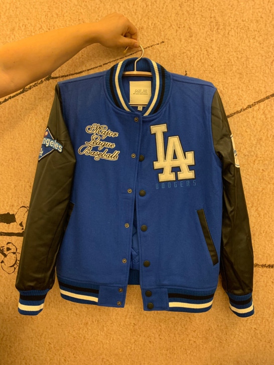 mlb棒球外套 M码 肩宽 45 胸围 5...