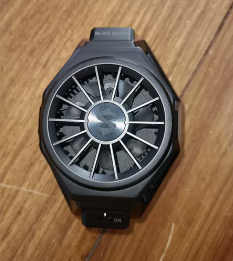 手机冷却散热器,99新正常使用, 感兴趣的...
