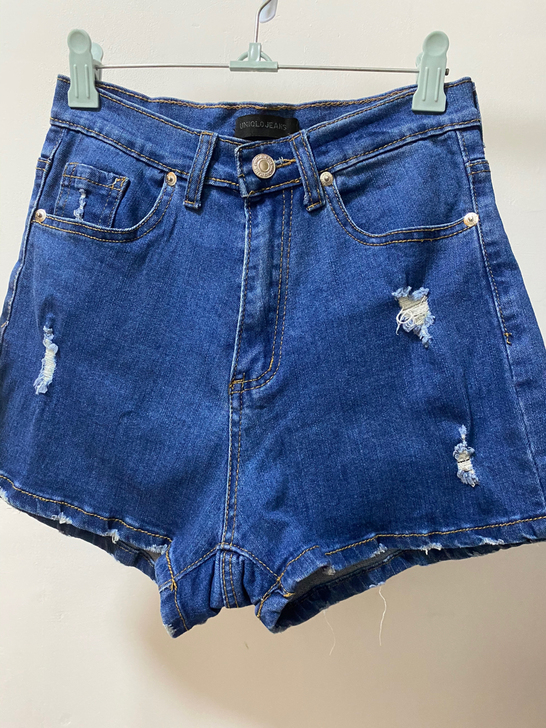 优衣库uniqlo牛仔短裤，腰围64cm，...