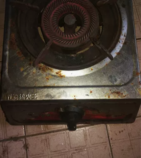 节能猛火王:天燃气单灶40元每个,共2个。...