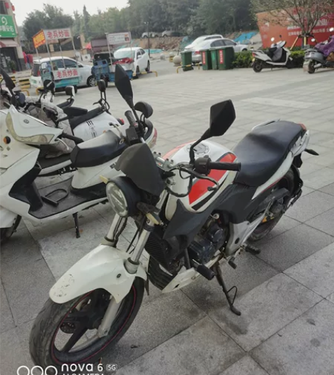 力帆250是,谁要可以来骑走,1500元。...