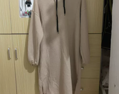 宽松休闲版 裙子 感兴趣的话给我留言吧！